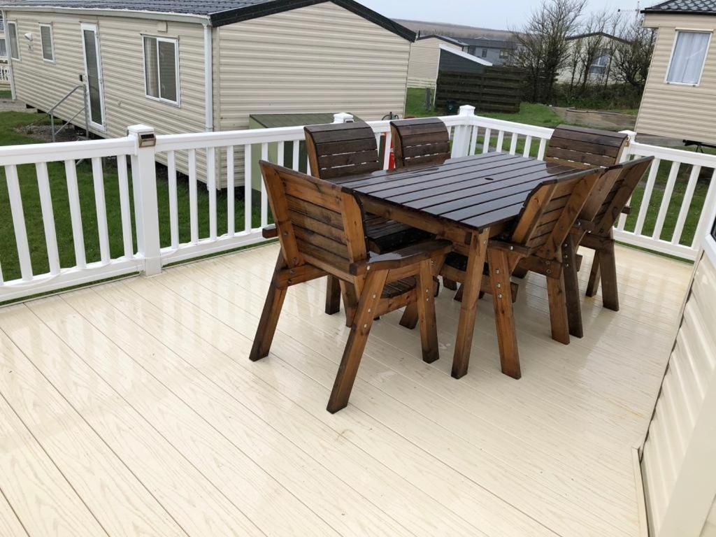 Bude Caravan Caromax - Families And Couples Only Exterior foto